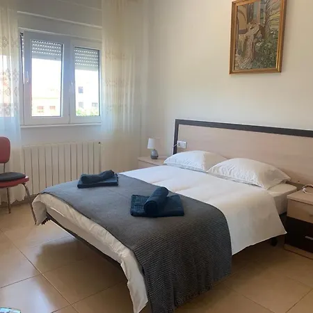 Casa Frutales Escaselas * فينيستيري