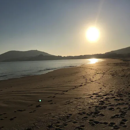 Casa Frutales Escaselas فينيستيري